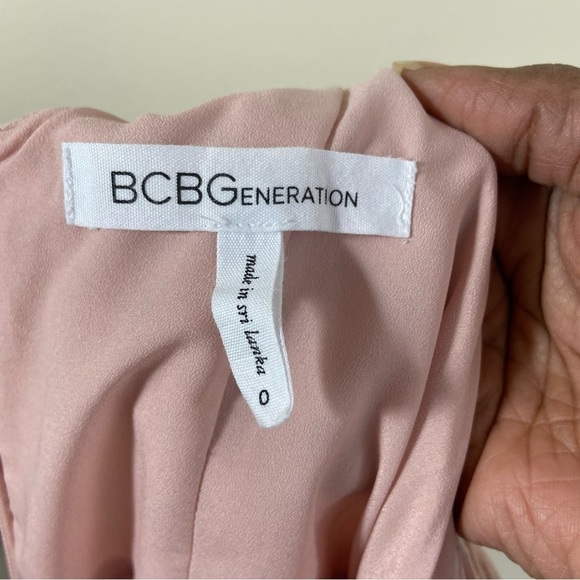 BCBGeneration Cocktail Mini Dress Textured Stripes Ruffle Pink Sz 0 Balletcore - Picture 10 of 13